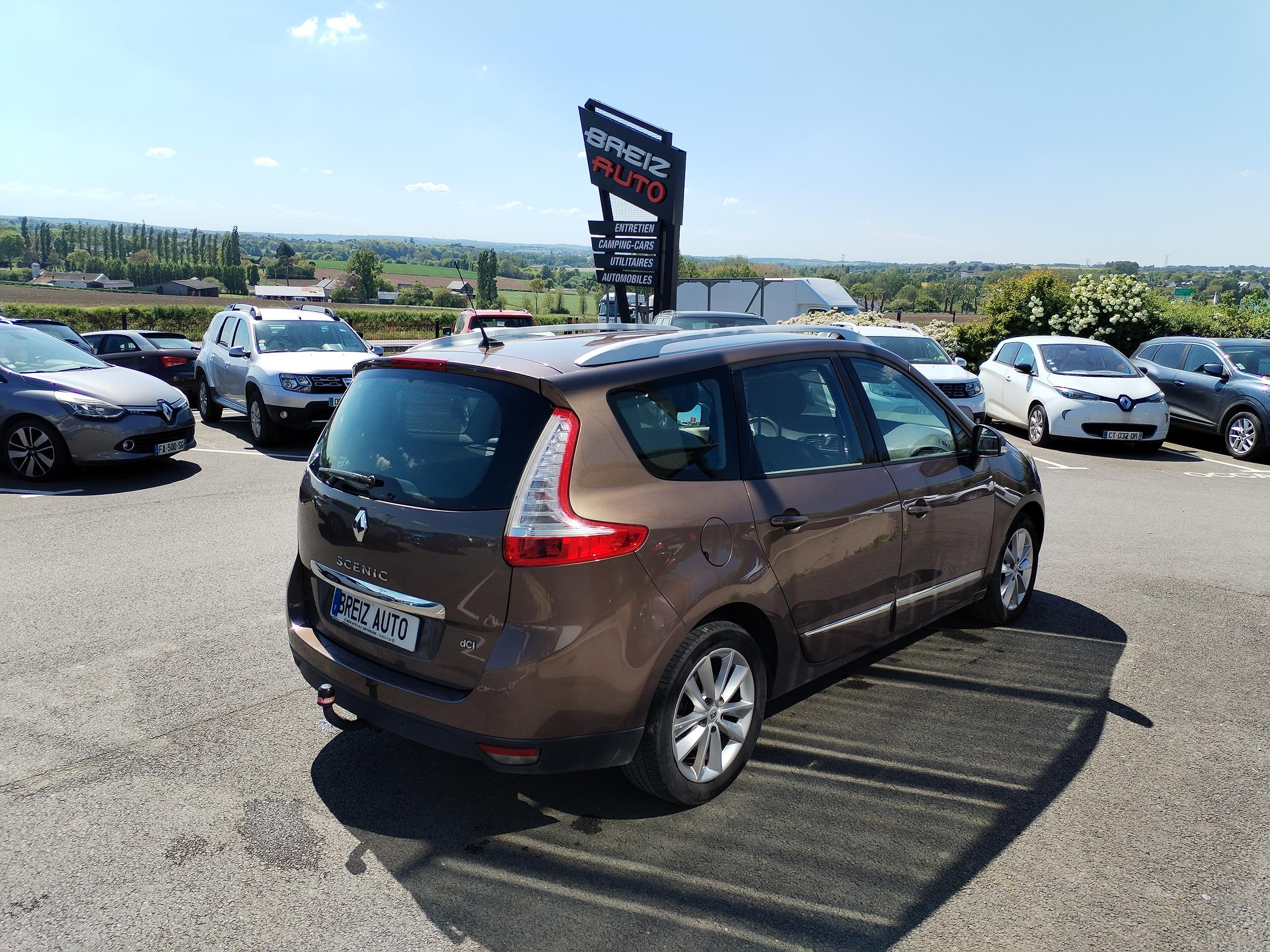 RENAULT  GRAND SCENIC III         